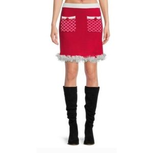 Love on a Hanger Holiday Sweater Skirt Small